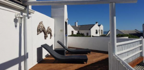 Mosselbank Beach Retreat 4